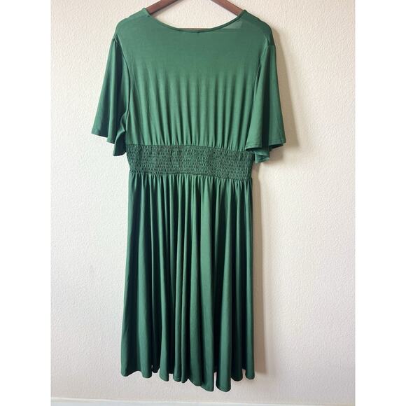 NWT Baltic born Green Midi Dress Deep V Neck Flutter Sleeve Flowy Skirt Plus 2X - Picture 8 of 15
